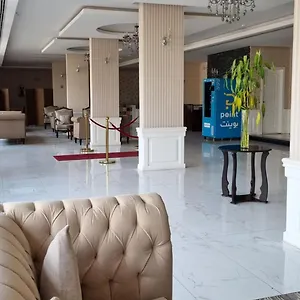لاند بيتش الرياض
